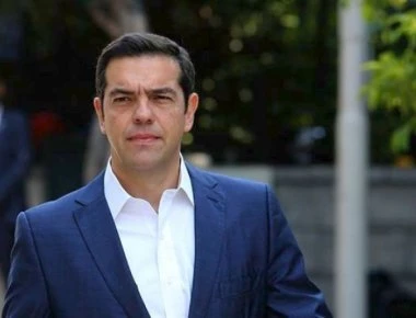 Τσίπρας προς Καλύμνιους: «Δίνετε τη μάχη να κρατήσετε τον Τόπο όρθιο - Έρχονται μέτρα ανακούφισης»